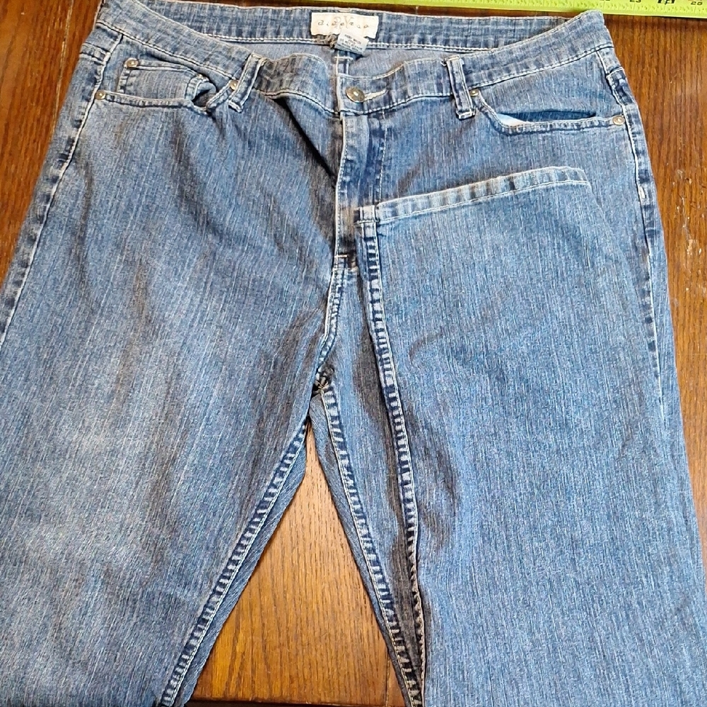 Diverse Stylish Blue Jeans